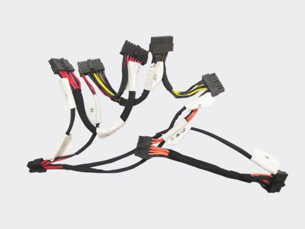 What are the important factors affecting the selection of terminal wires?